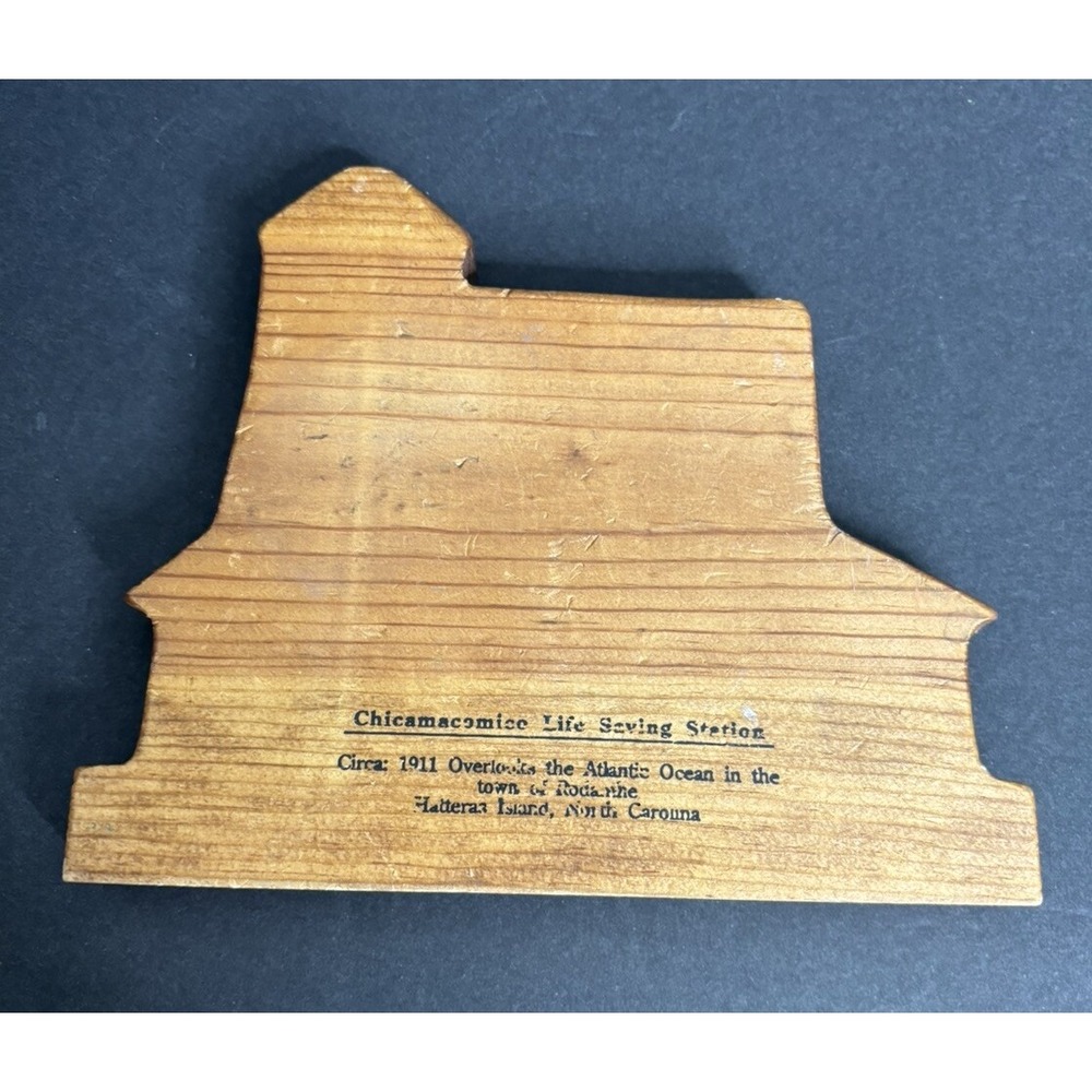 3 Cats Meow Lighthouses West Chop East Brother Chicamacomico Wooden Shelf Sitter - Picture 14 of 15